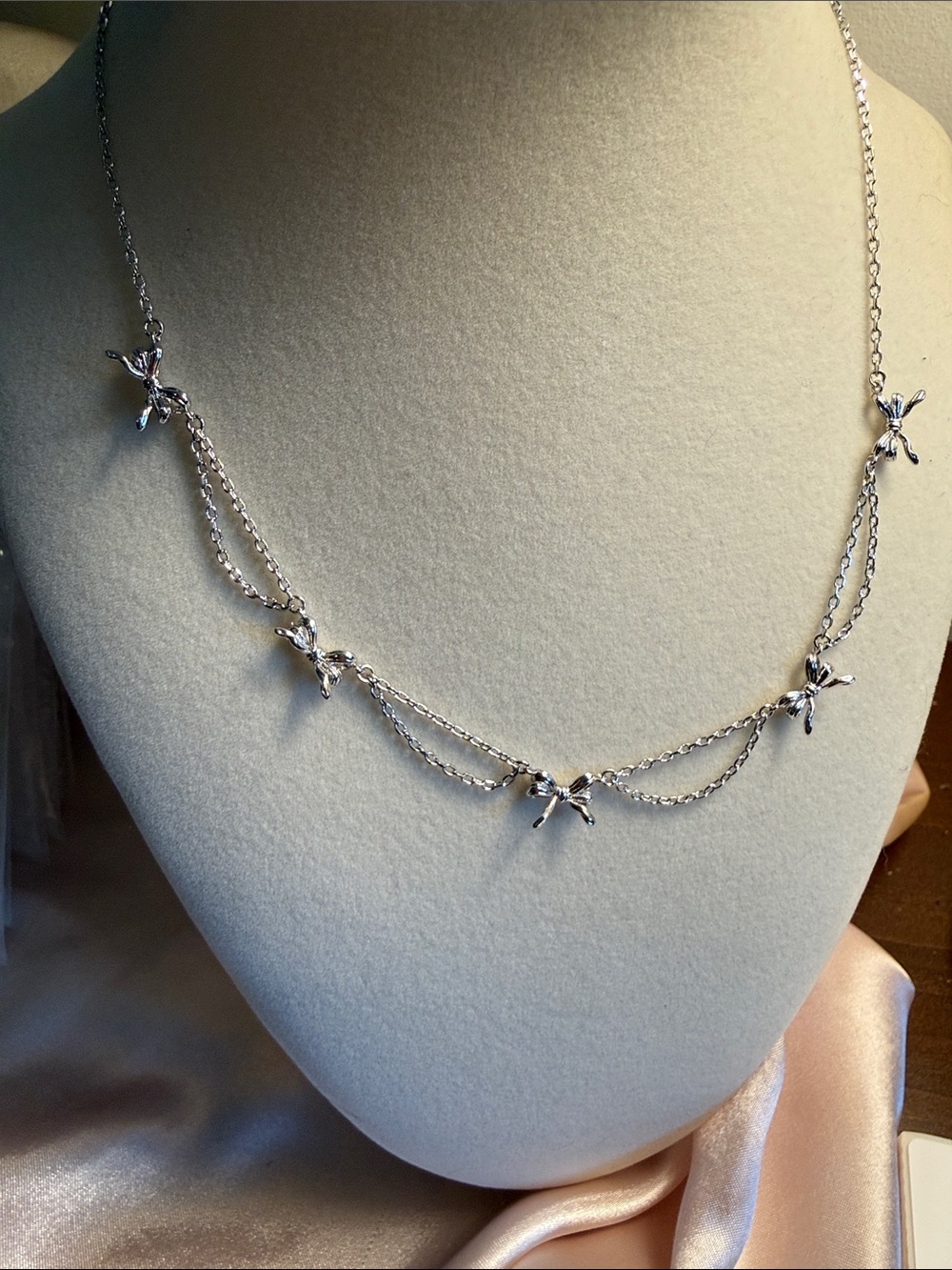 Kendra Scott Silver Bow Draped Necklace
